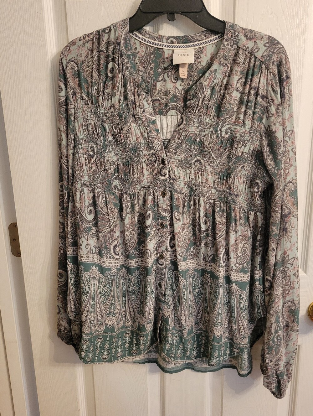Knox Rose Green Paisley Smocked Button-Front Tunic Top